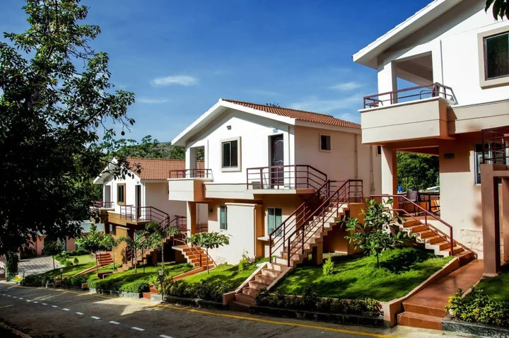 Салем: TGI STAR Holidays Yercaud