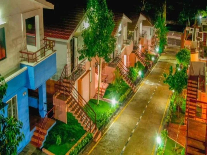 Салем: TGI STAR Holidays Yercaud