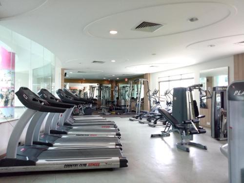 Пуна: Country Club Hospitalities & Holidays