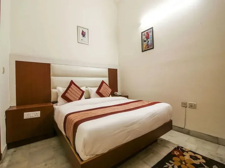 Гуруграм: OYO Premium Old Gurgaon