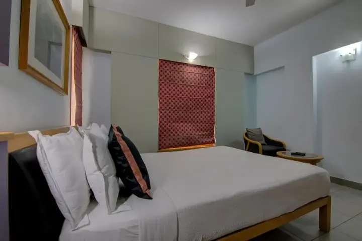 Бангалор: Tristar Service Apartments