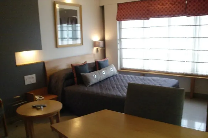 Бангалор: Tristar Service Apartments