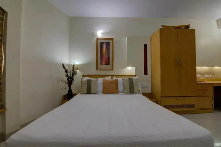Бангалор: Tristar Service Apartments