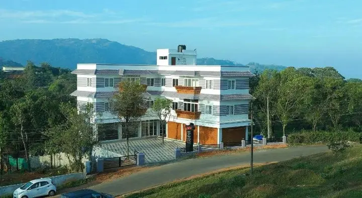 Куттикканам: Chillax Vagamon