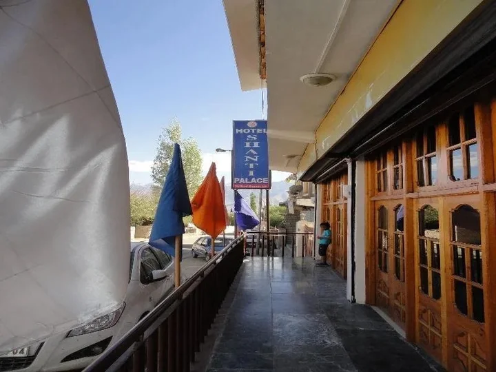 Лех: Hotel Shanti Palace
