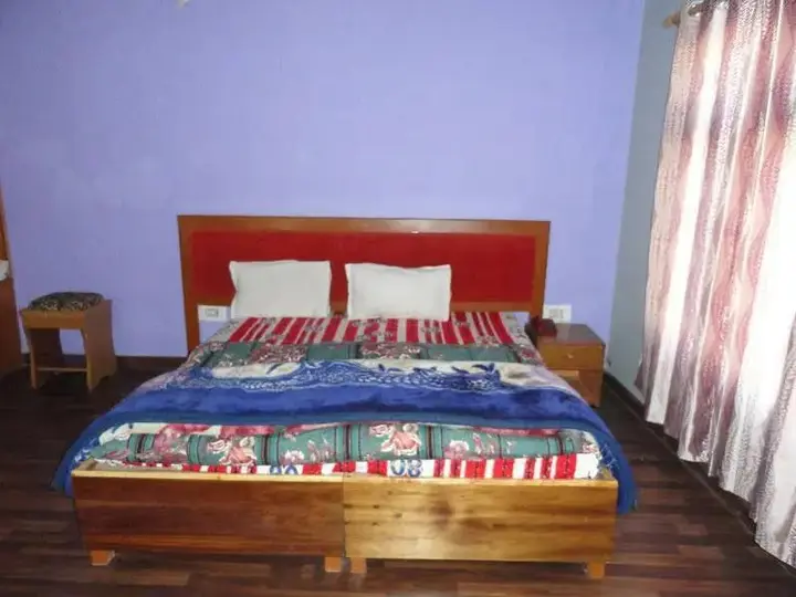 Лех: Hotel Shanti Palace