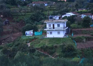 Ути: Kumaran Cottage
