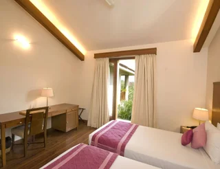 Колката: Vedic Village Spa Resort