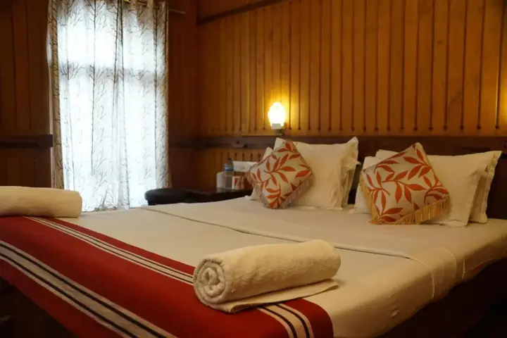 Аллеппи: Soma Houseboat