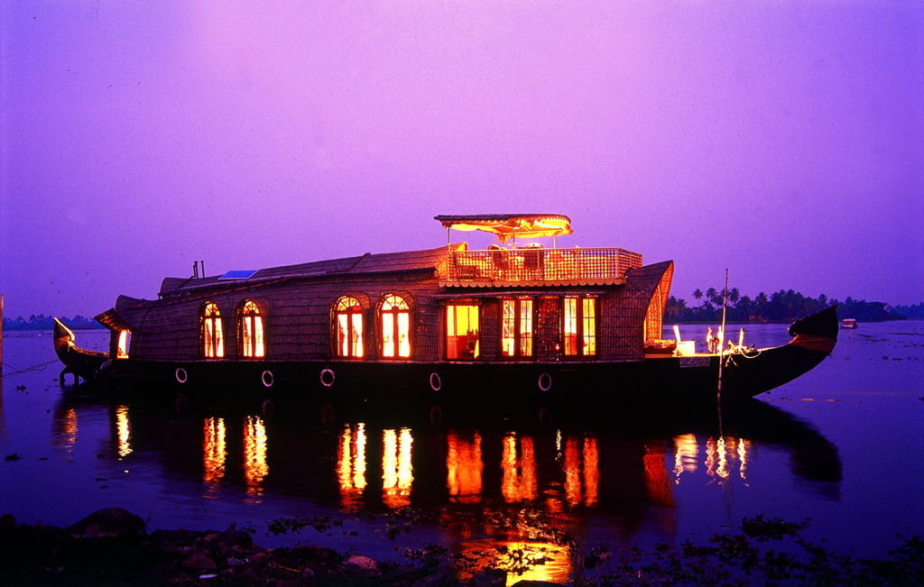 Аллеппи: Soma Houseboat