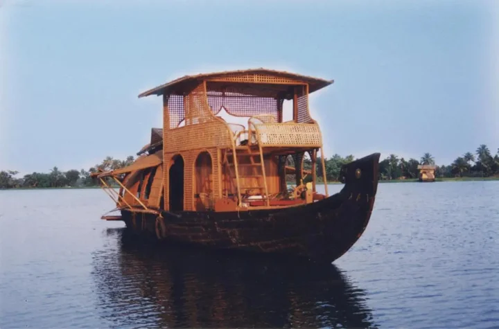 Аллеппи: Soma Houseboat