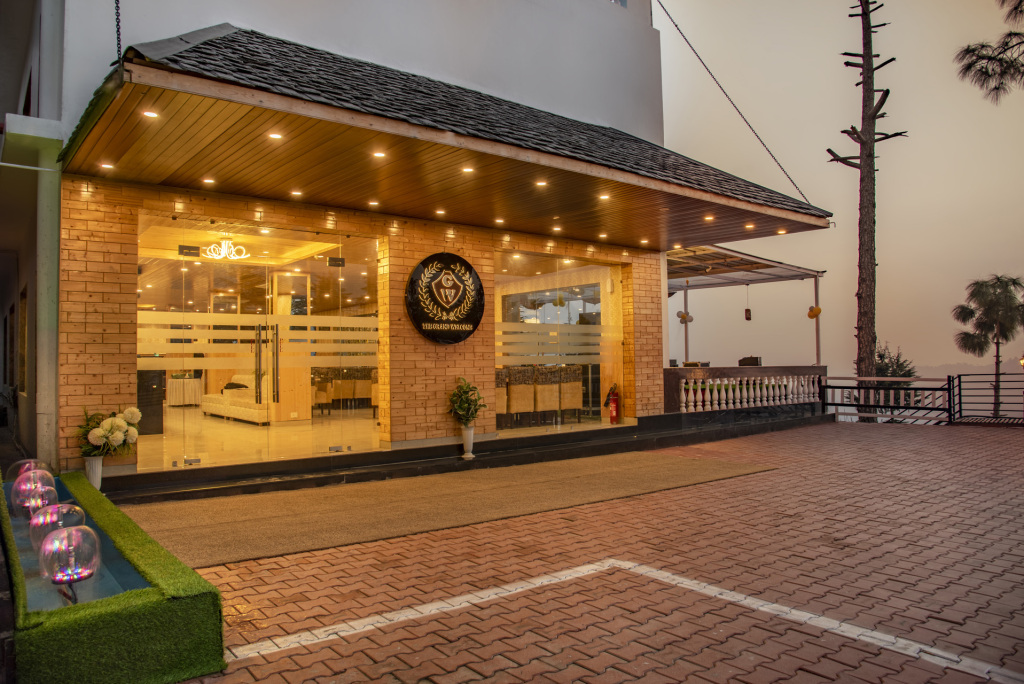 Шимла: The Grand Welcome Hotel & Spa