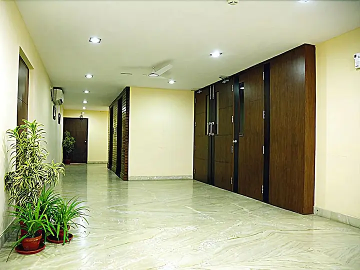 Колката: LBD Resorts & Hotels