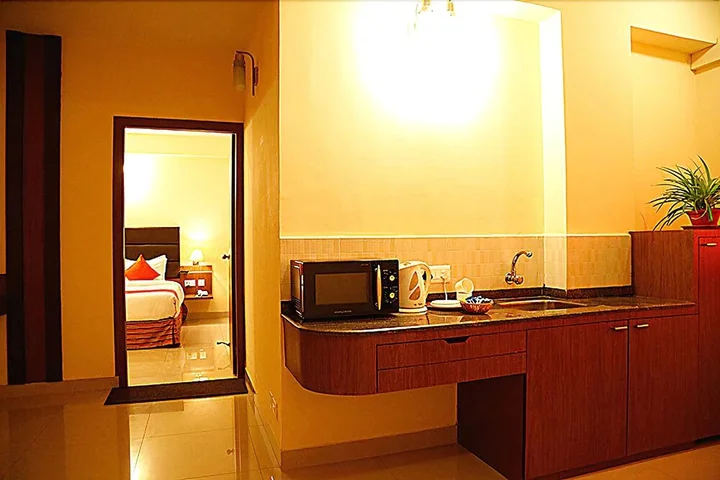 Колката: LBD Resorts & Hotels