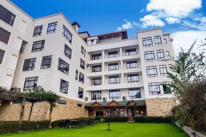 Пеллинг: Sobralia Hotels Casino Resort & Spa