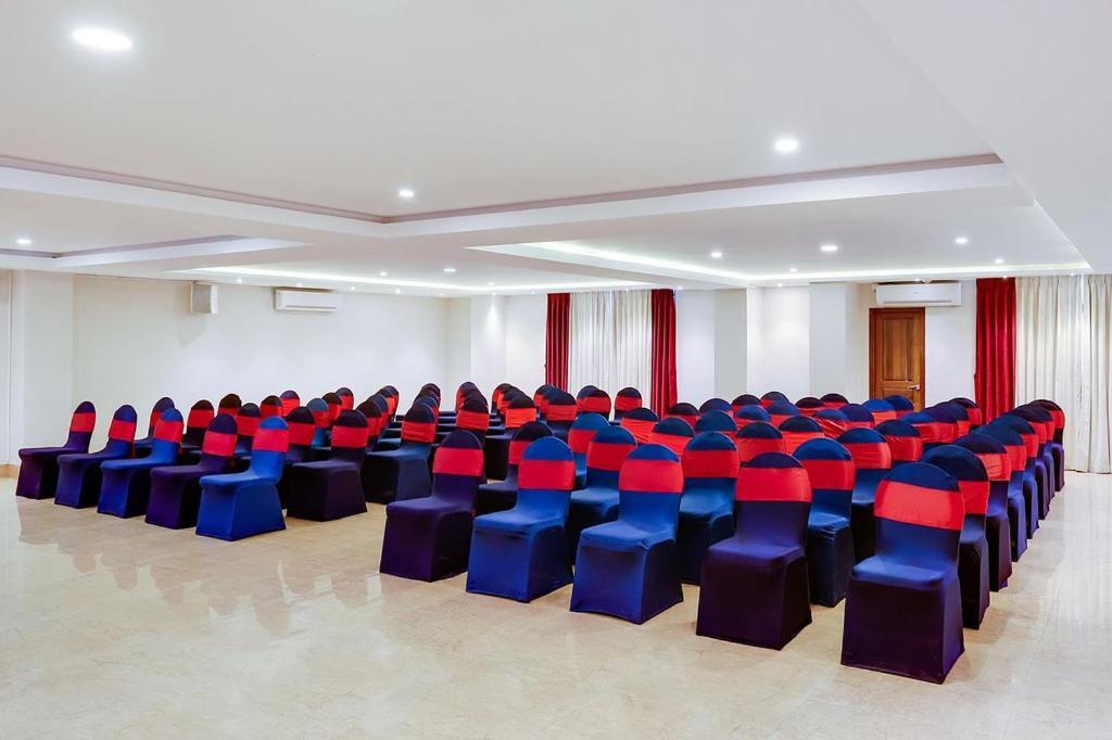 Пеллинг: Sobralia Hotels Casino Resort & Spa