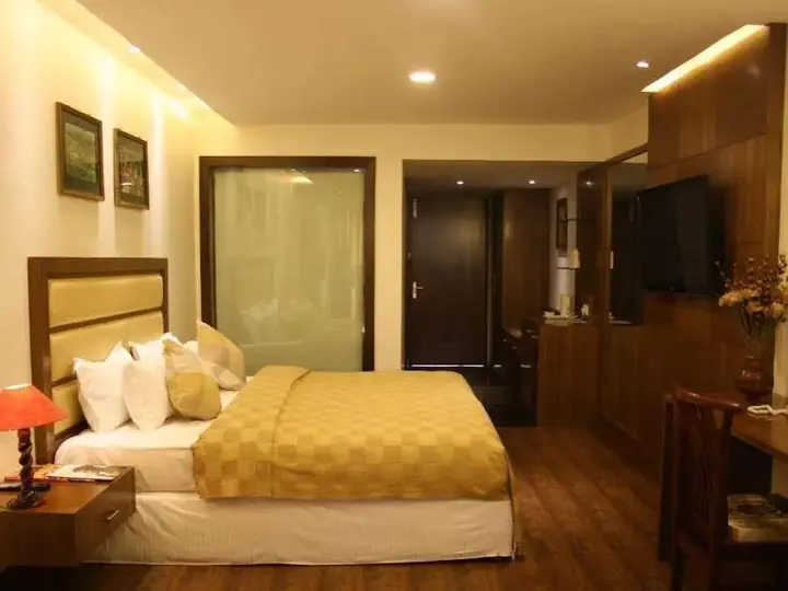 Куллу: Hotel Shobla Royale
