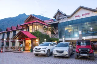 Куллу: Hotel Shobla Royale