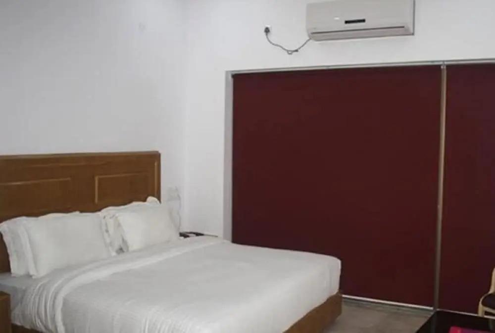 Паонта Сахиб: Hotel Rockwood