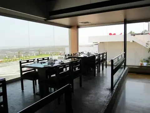 Силвасса: Hotel Sea Rock Villa