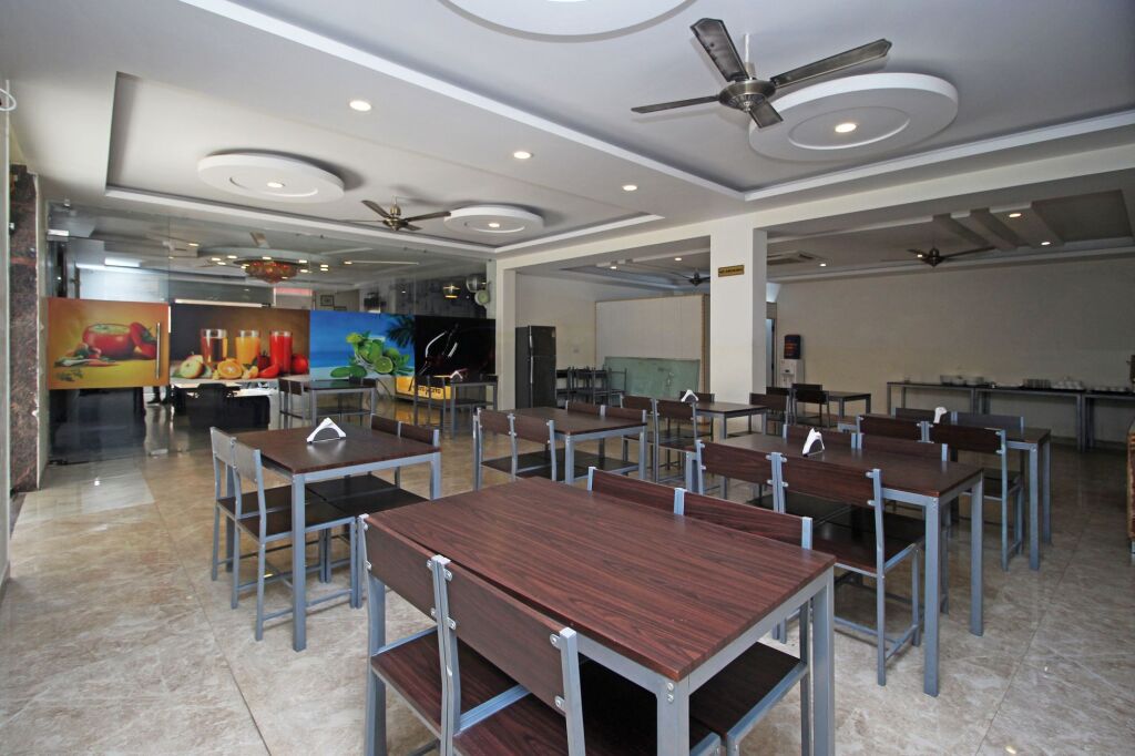 Нью-Дели: Hotel Aeroporto