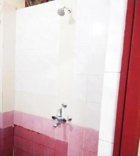 Калапет: Muthu guest house