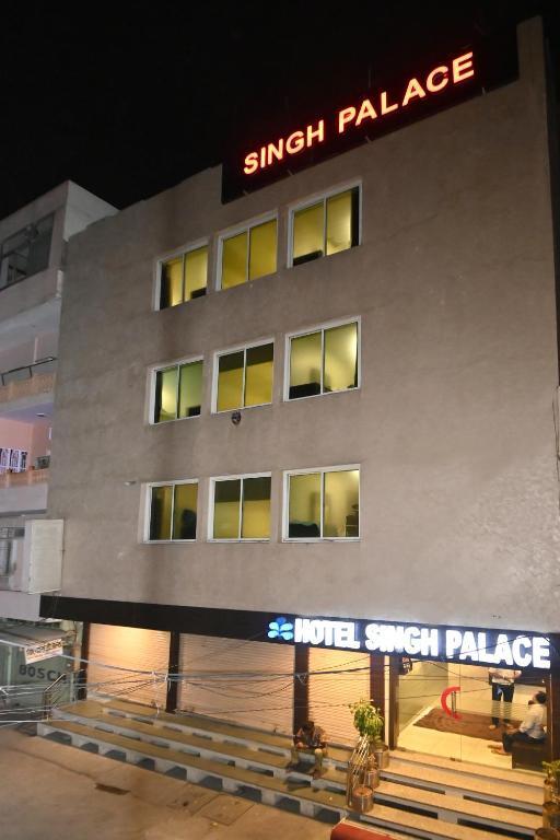 Hotel Singh Palace — фото 1