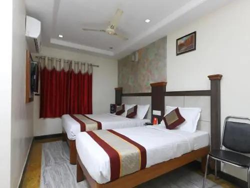 Тирупати: OYO 7366 GPR Inn