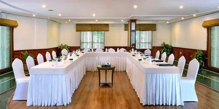 Бангалор: JP Cordial Hotel
