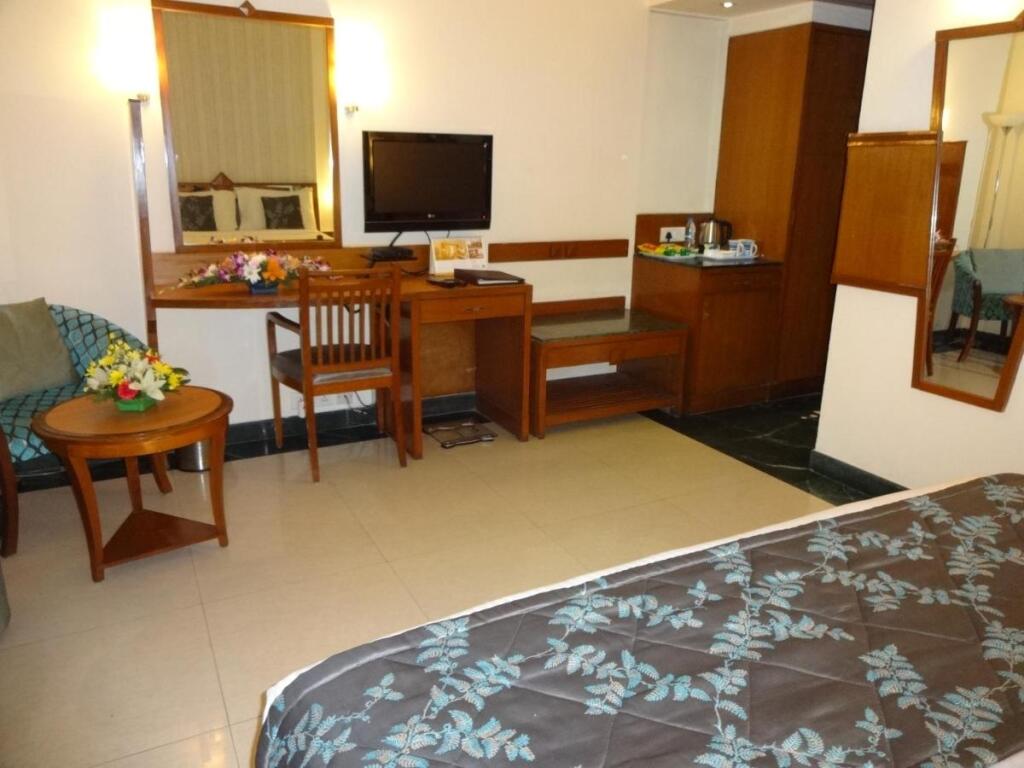 Бангалор: JP Cordial Hotel