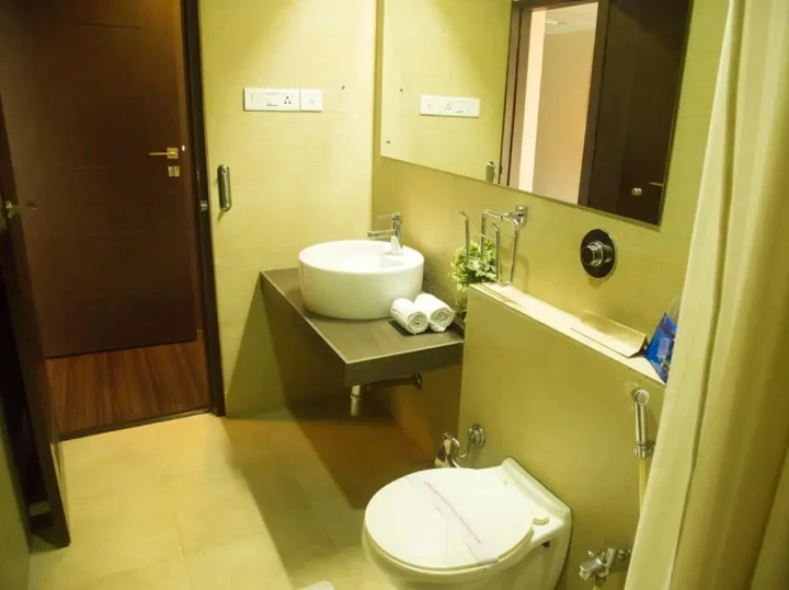 Ранчи: Hotel Element