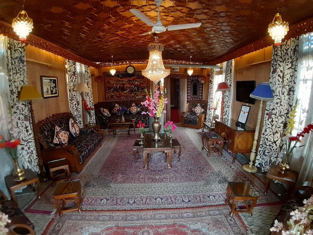 Houseboat Prince Of Bombay — фото 2