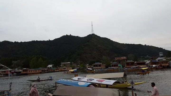 Шринагар: Houseboat Prince Of Bombay