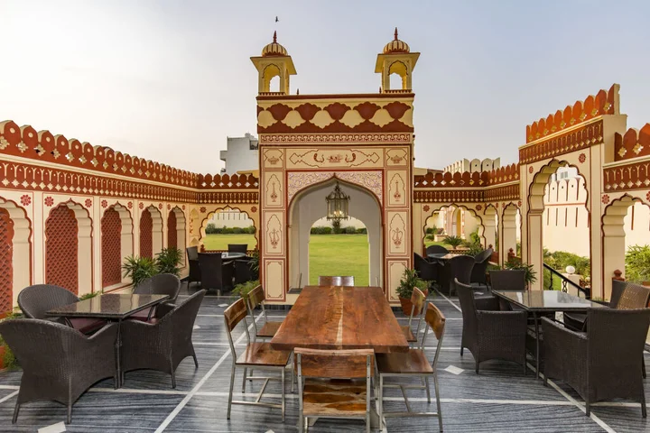 Кукас: Umaid Haveli - A Heritage Style Hotel & Resort