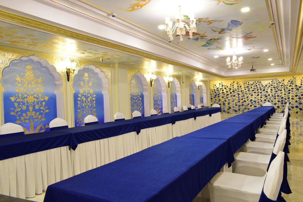 Кукас: Umaid Haveli - A Heritage Style Hotel & Resort