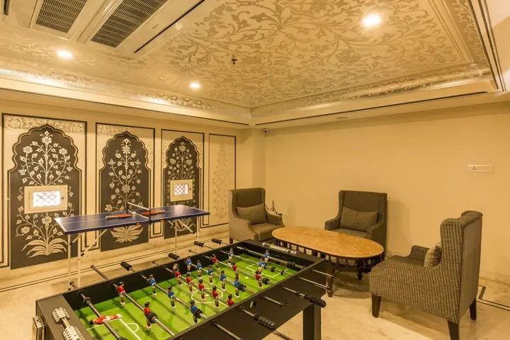 Кукас: Umaid Haveli - A Heritage Style Hotel & Resort