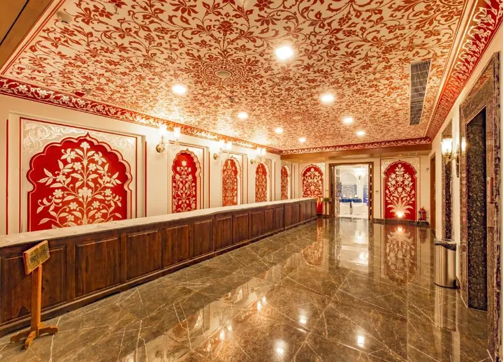 Кукас: Umaid Haveli - A Heritage Style Hotel & Resort