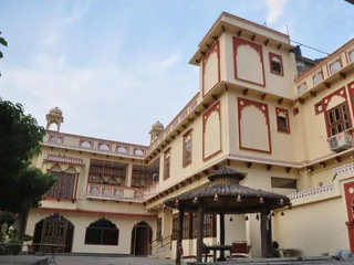 Джайпур: Mahal Rajwada Resort
