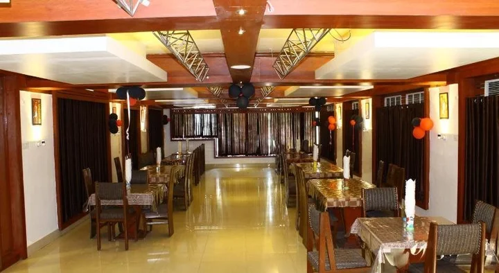 Bilaspur: Hotel Rasoi Inn
