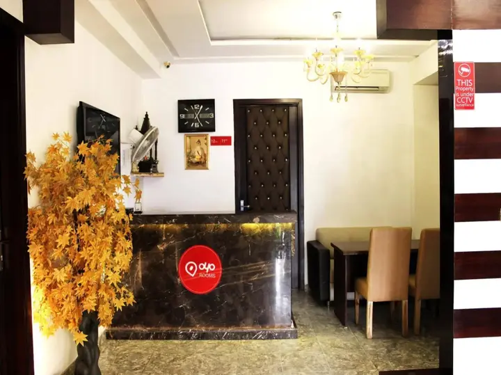 Нью-Дели: OYO 2201 Hotel Royal Mirage