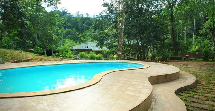 Велламундра: Lakkidi Village Resort