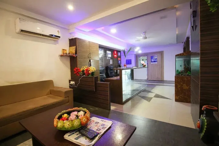 Гандхинагар: Hotel Midway Residency