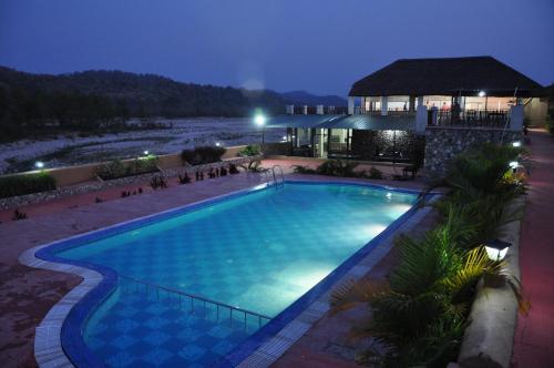 Наинитал: Corbett Jungle Treasure Resort