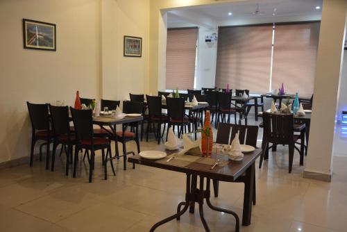 Наинитал: Corbett Jungle Treasure Resort