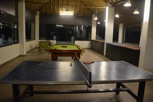 Наинитал: Corbett Jungle Treasure Resort