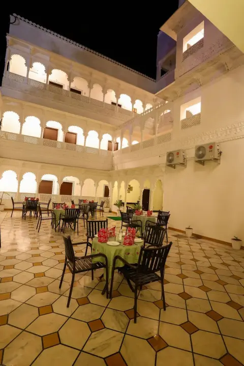 Удаипур: The Lavitra Udaipur