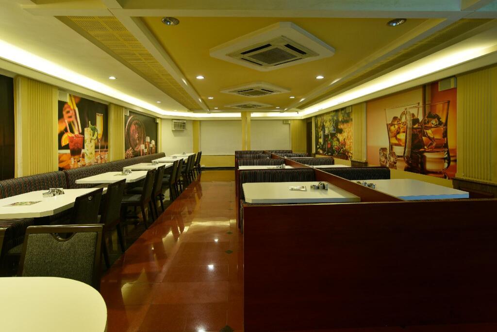 Нашик: Panchavati Elite Inn
