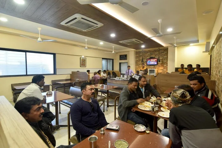 Нашик: Panchavati Elite Inn