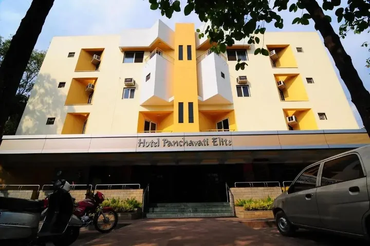 Нашик: Panchavati Elite Inn