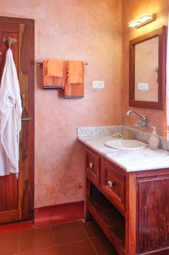 Коччи: Secret Garden, A Boutique hotel